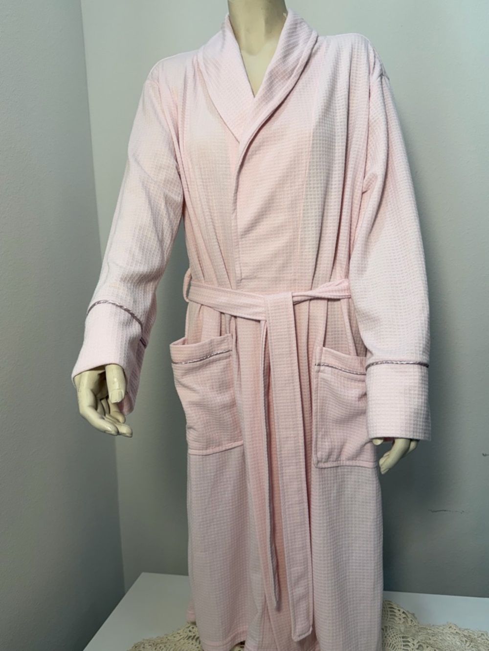 Nine West Light Pink Waffle Robe